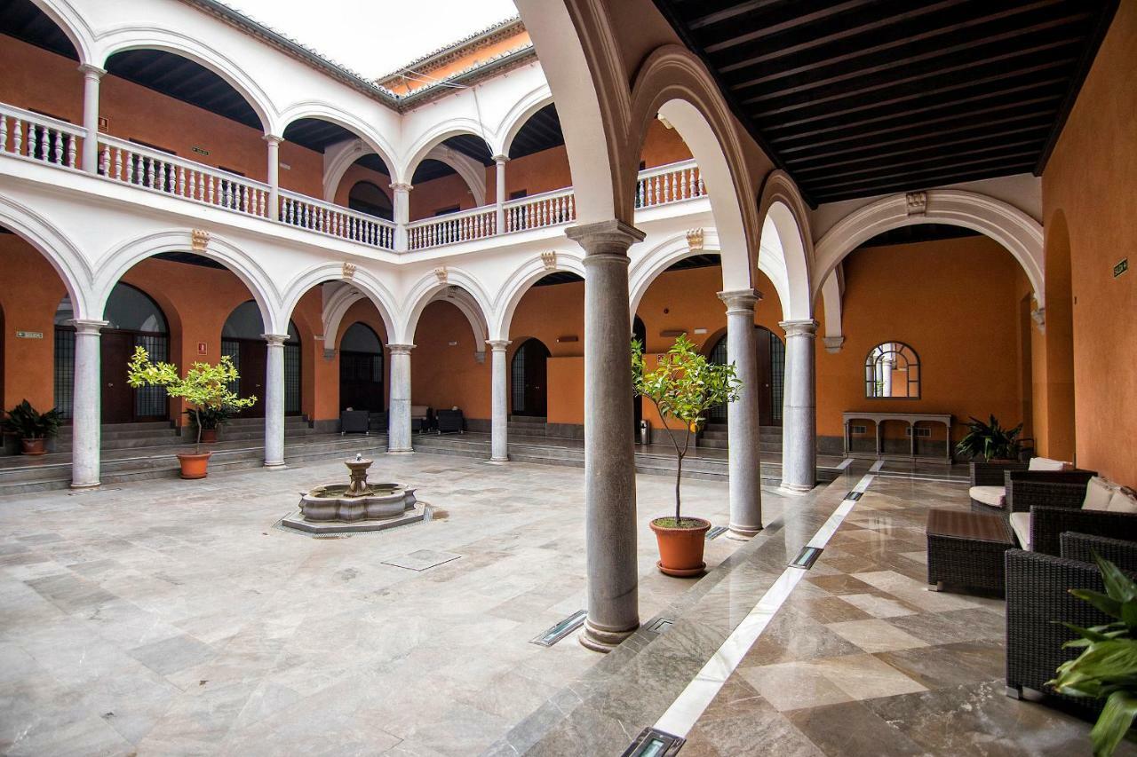Apartamentos Palacio De Los Jeronimos グラナダ エクステリア 写真